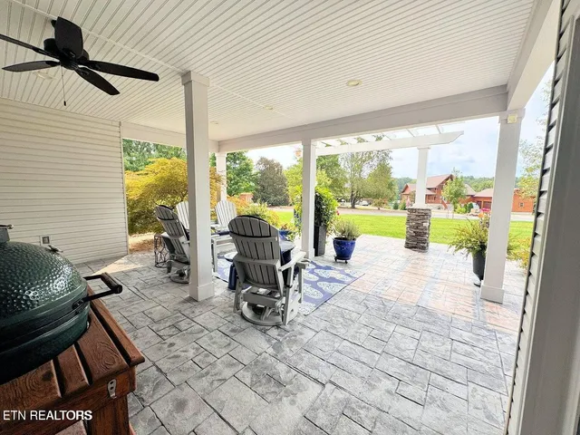 $949,000 | 125 Eladi Trail, Vonore, TN 37885