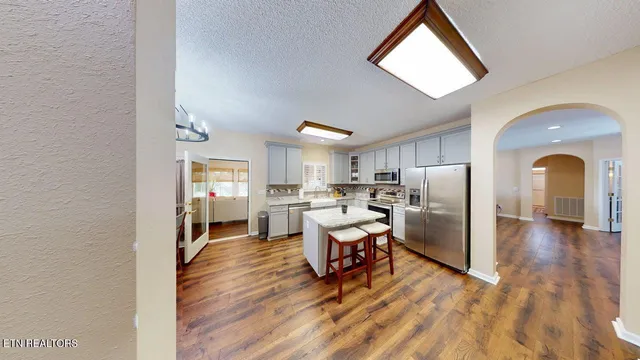 $949,000 | 125 Eladi Trail, Vonore, TN 37885