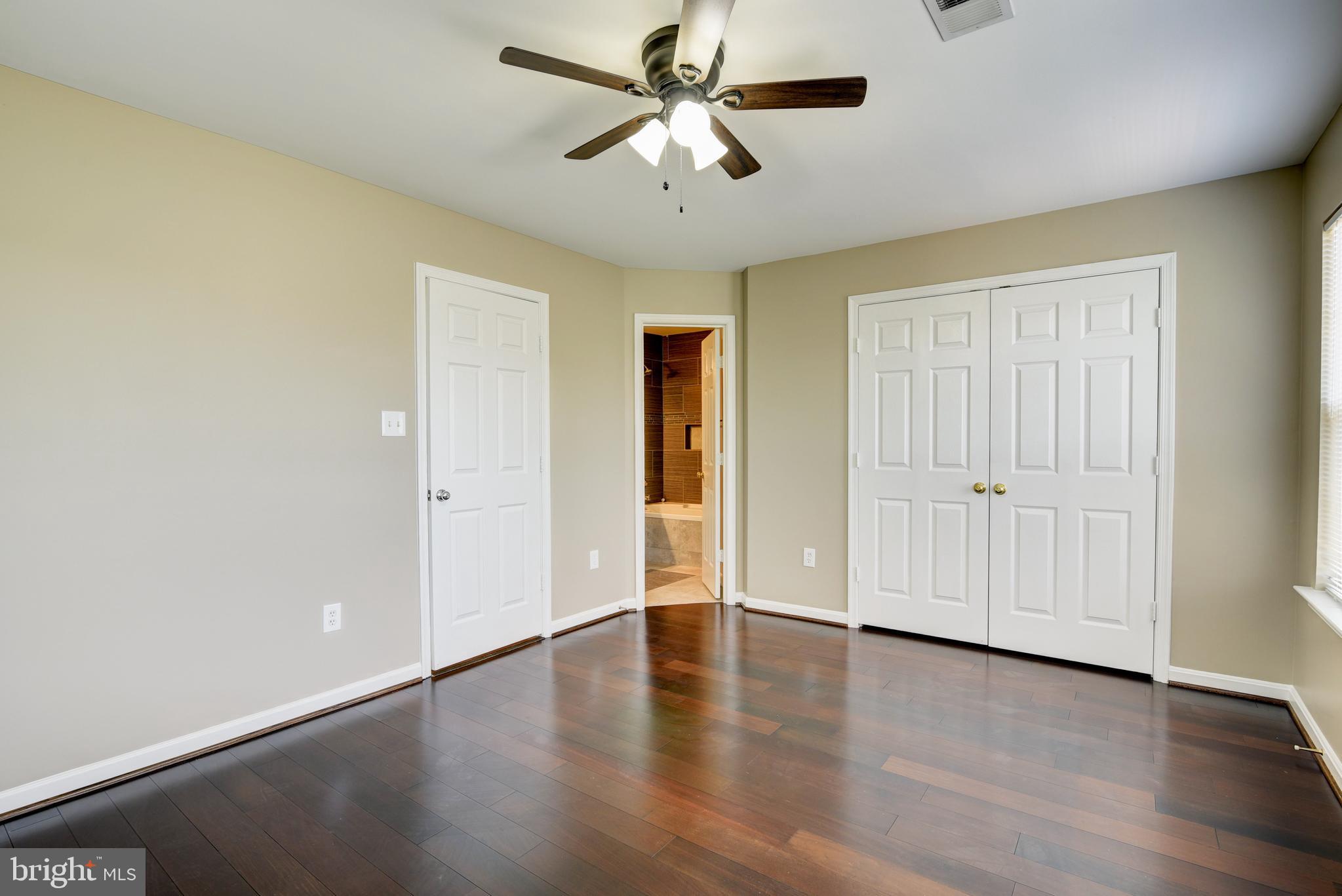 20202 Brookview Square Ashburn, VA 20147 - Photo 22 of 50