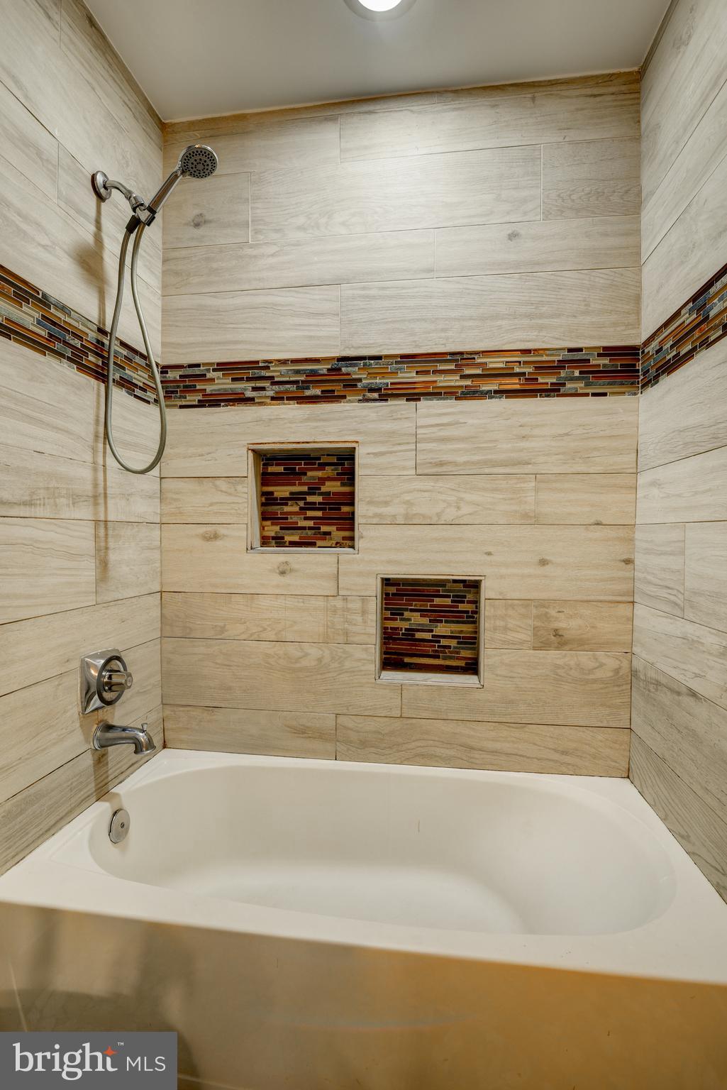 20202 Brookview Square Ashburn, VA 20147 - Photo 31 of 50