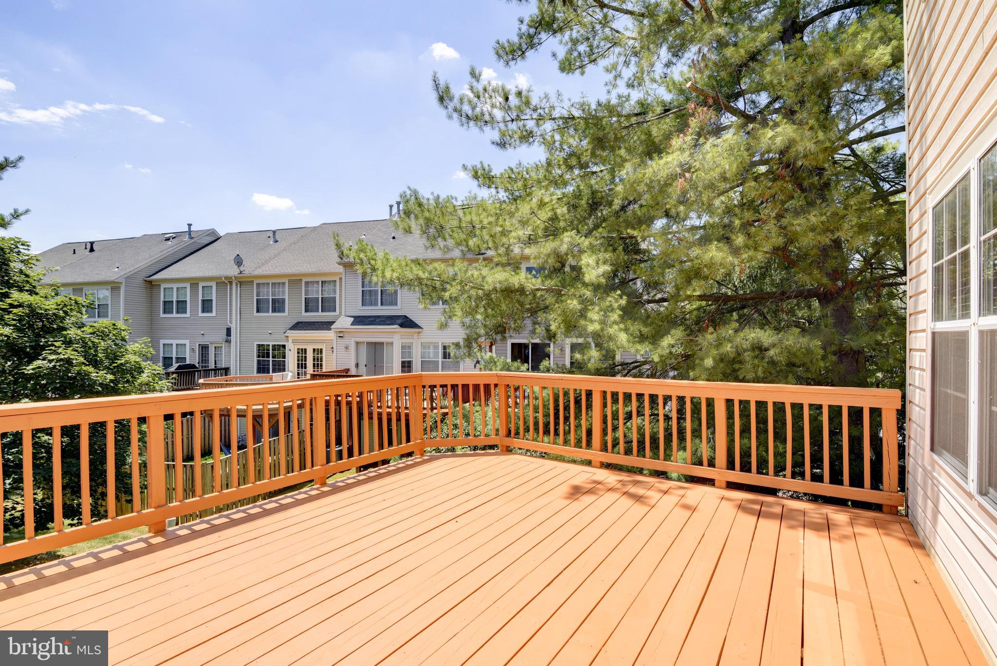 20202 Brookview Square Ashburn, VA 20147 - Photo 36 of 50