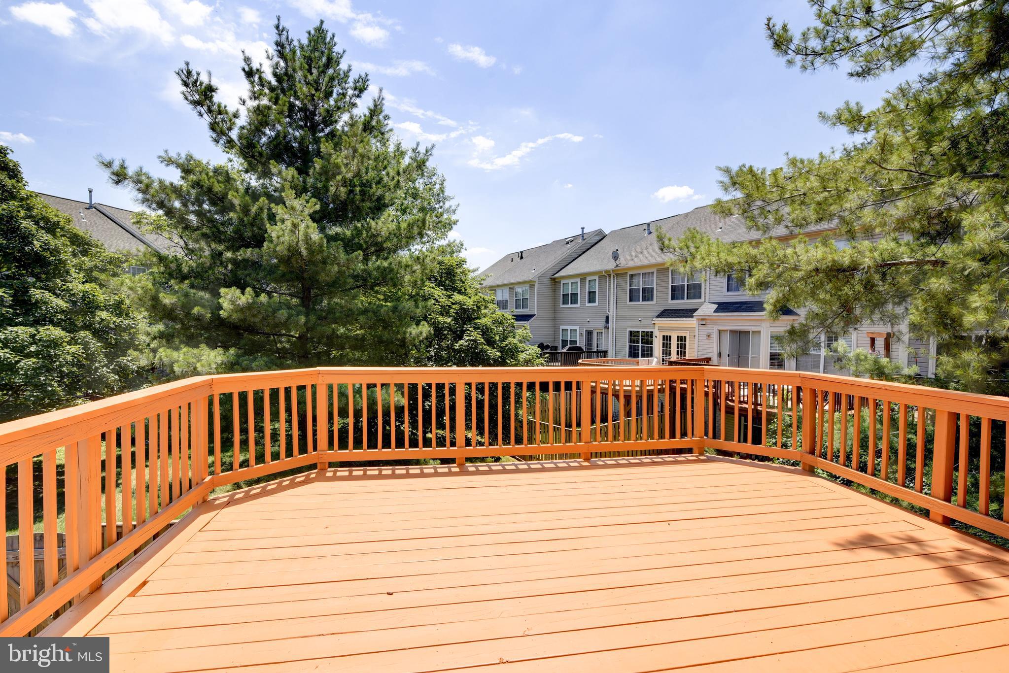 20202 Brookview Square Ashburn, VA 20147 - Photo 37 of 50