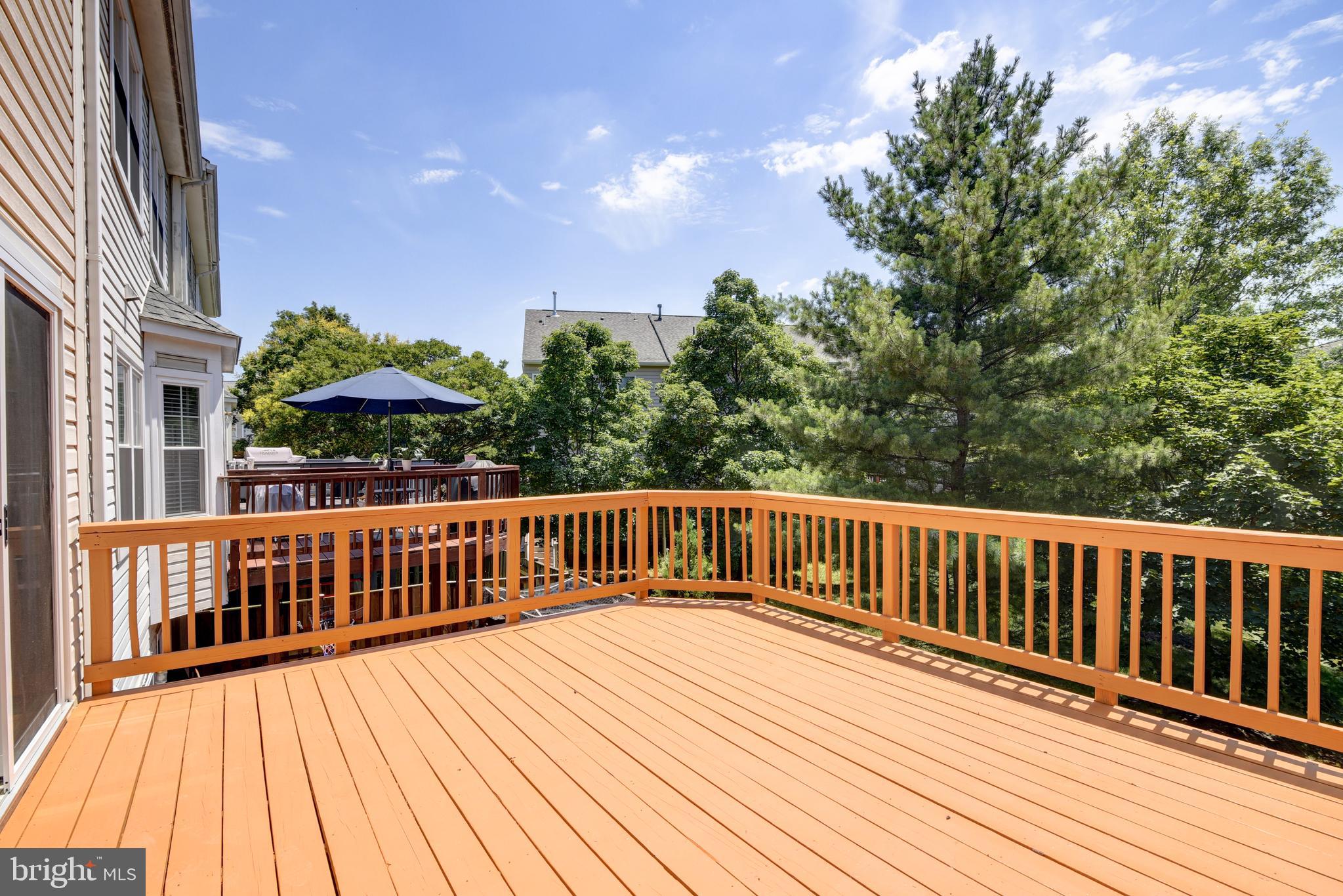 20202 Brookview Square Ashburn, VA 20147 - Photo 38 of 50