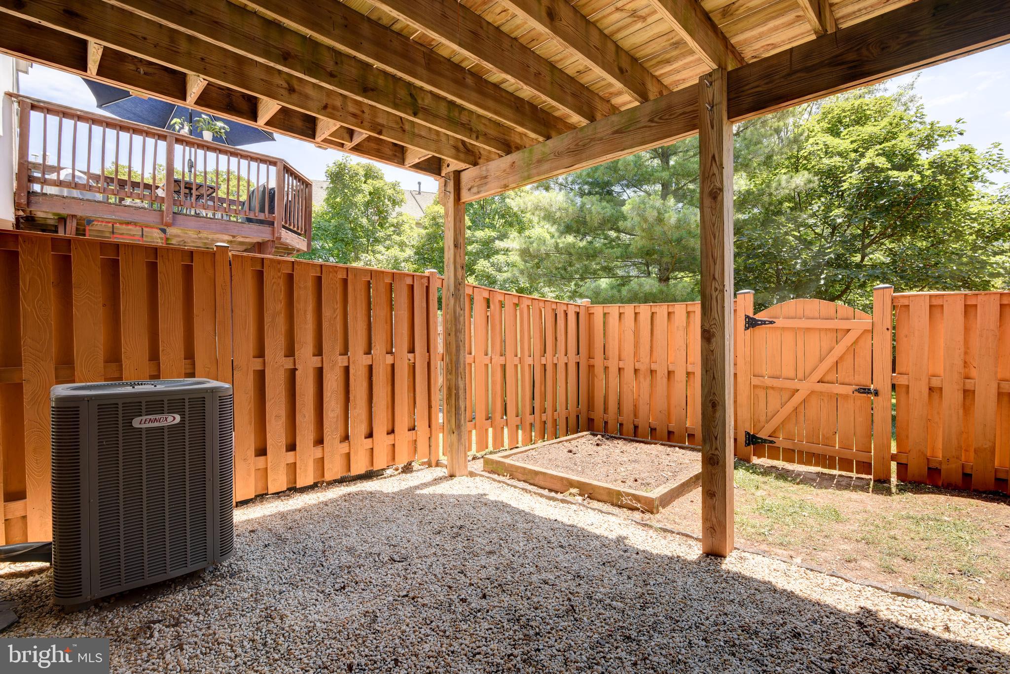 20202 Brookview Square Ashburn, VA 20147 - Photo 40 of 50
