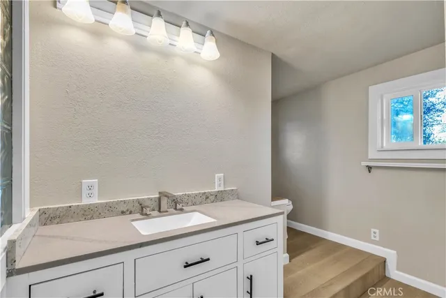 $180,000 | 3374 8th Street, Clearlake, CA 95422