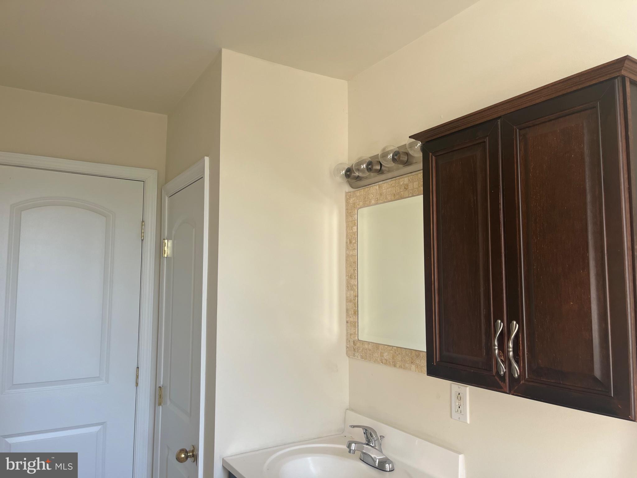 740 Vernon Road Philadelphia, PA 19119 - Photo 2 of 13 Modern bathroom with elegant finishes.