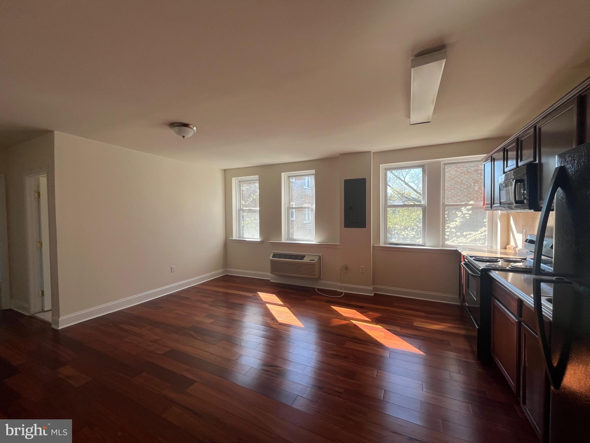 740 Vernon Road Philadelphia, PA 19119 - Photo 7 of 13 Bright and airy open space awaits.