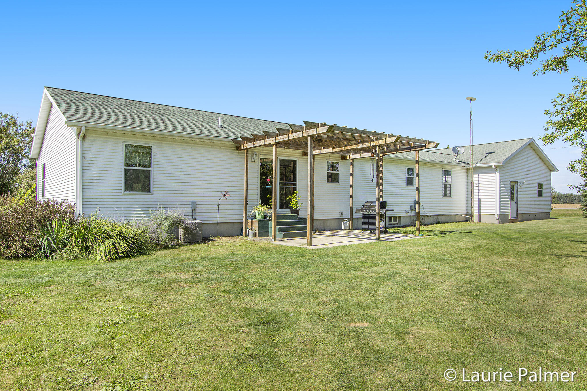 4024 East Clarksville Road Portland, MI 48875 - Photo 24 of 28 IMG_3333