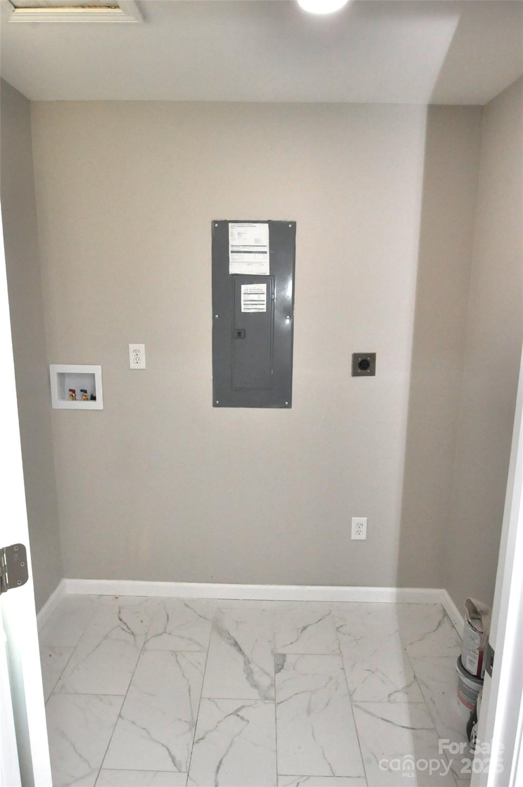 538 2nd Street Chester, SC 29706 - Photo 6 of 17 a view of an empty room