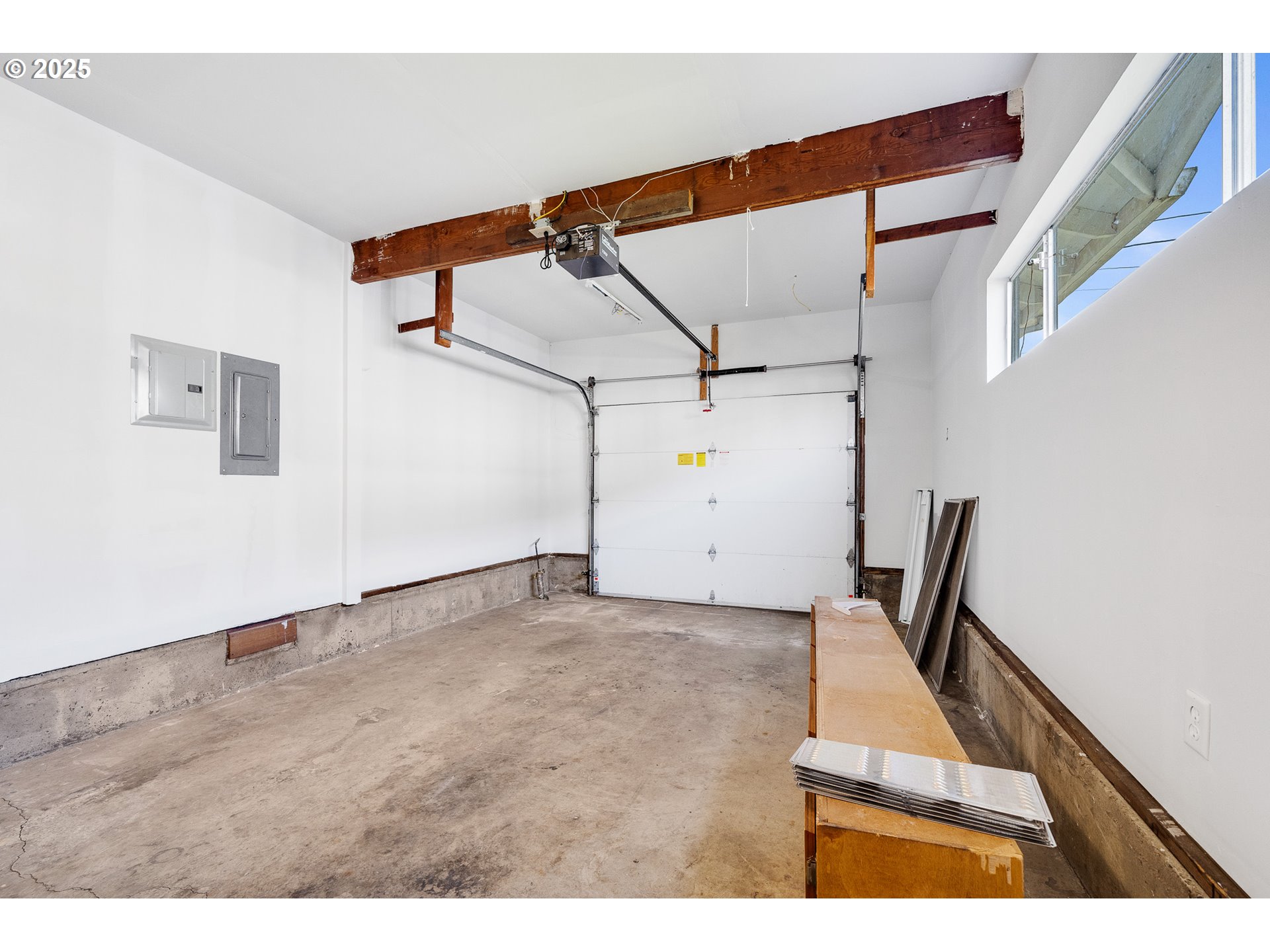 1806 8th Street Tillamook, OR 97141 - Photo 24 of 31 a view of an empty room