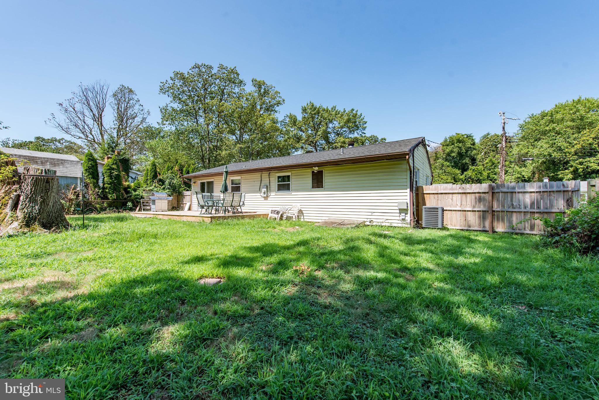 8425 Lockwood Road Pasadena, MD 21122 - Photo 32 of 34 Gallery Image 32