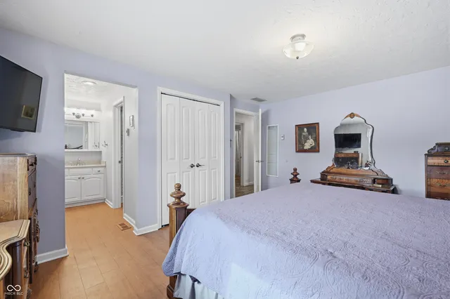 $319,900 | 124 East Michelle Lane, Pendleton, IN 46064