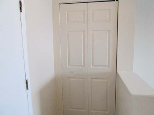 2218 South Goebbert Road, Unit 491 Arlington Heights, IL 60005 - Photo 14 of 16