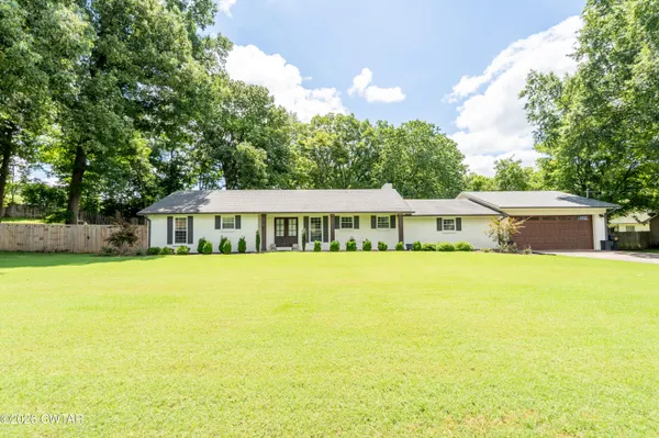 $439,900 | 1502 Laura Lane, Dyersburg, TN 38024