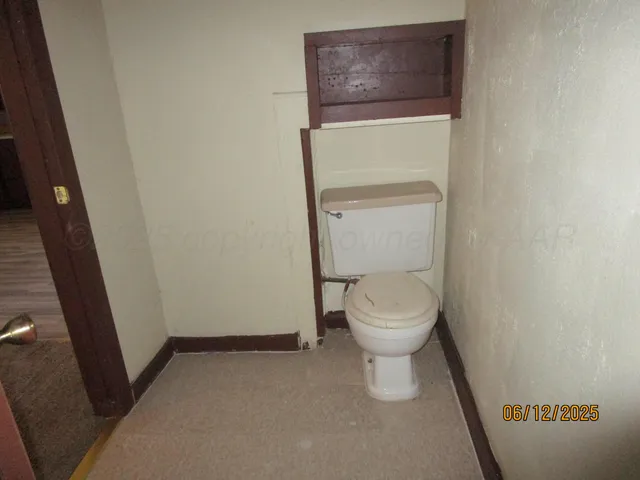 $700 | 704 Lee Street, Borger, TX 79007