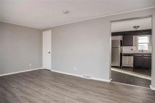 $215,000 | 7906 North Pennsylvania Avenue, Kansas City, MO 64118