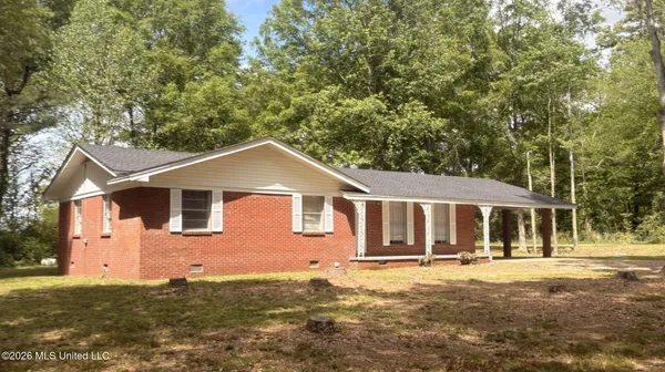 $215,000 | 9855 Highway 501, Forest, MS 39074