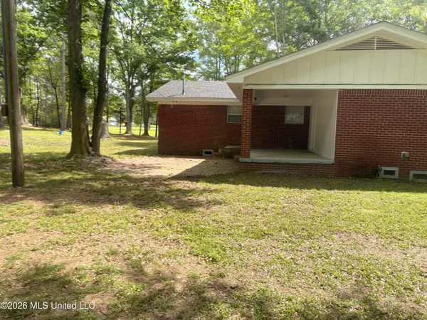 $215,000 | 9855 Highway 501, Forest, MS 39074