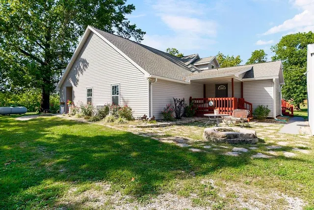 $599,900 | 16321 Hildebrandt Road, Leavenworth, KS 66048