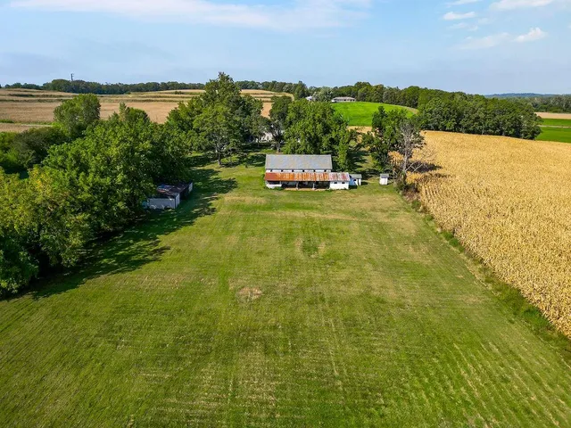 $599,900 | 16321 Hildebrandt Road, Leavenworth, KS 66048