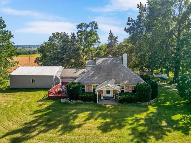 $599,900 | 16321 Hildebrandt Road, Leavenworth, KS 66048