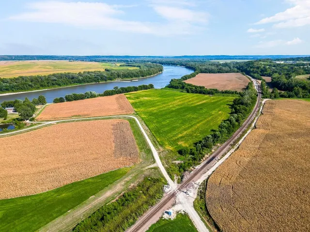 $599,900 | 16321 Hildebrandt Road, Leavenworth, KS 66048