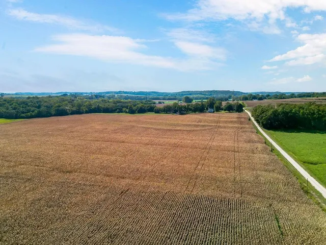 $599,900 | 16321 Hildebrandt Road, Leavenworth, KS 66048