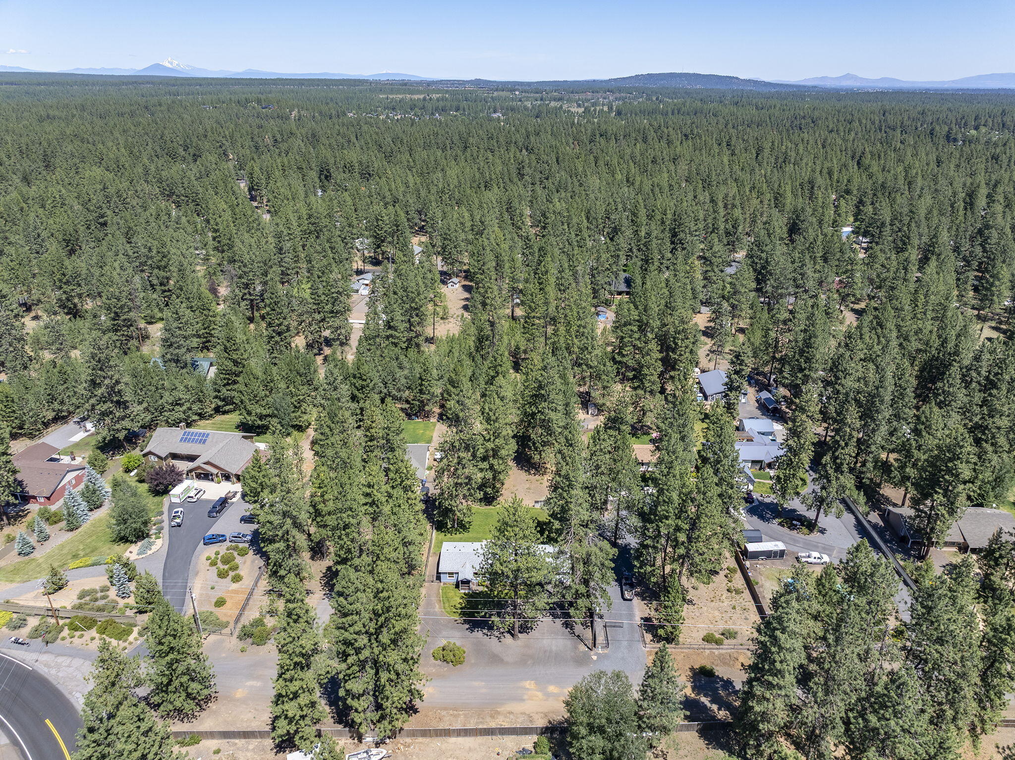 19252 Kiowa Road Bend, OR 97702 - Photo 31 of 38 31-web-or-mls-DJI_20250705120754_0695_D
