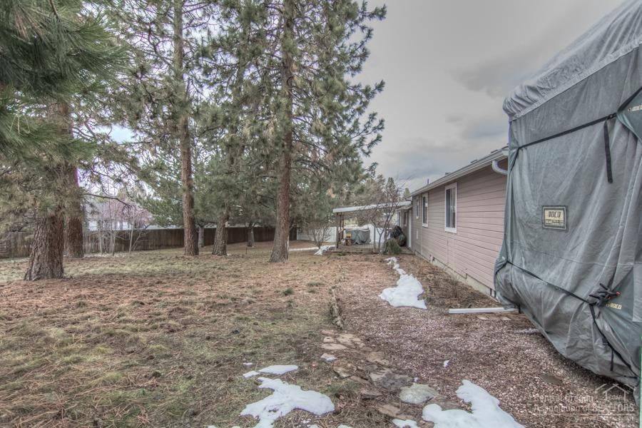 61305 Victory Loop Bend, OR 97702 - Photo 20 of 24 Gallery Image 20