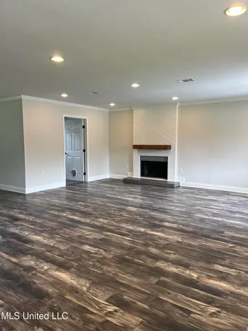 $1,900 | 2217 Taylor Boulevard, Gulfport, MS 39507