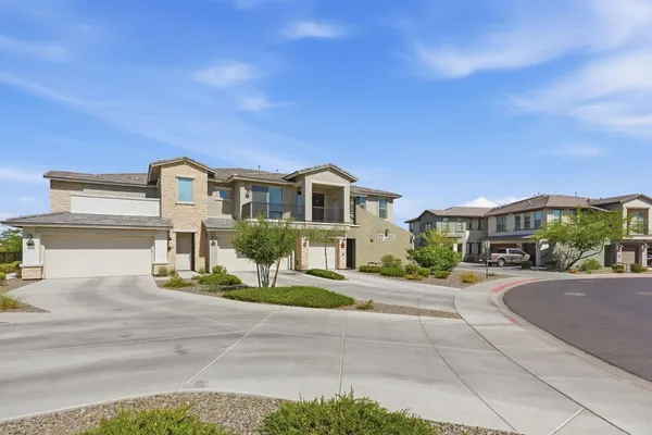 $2,600 | 5100 East Rancho Paloma Drive, Unit 2051, Cave Creek, AZ 85331
