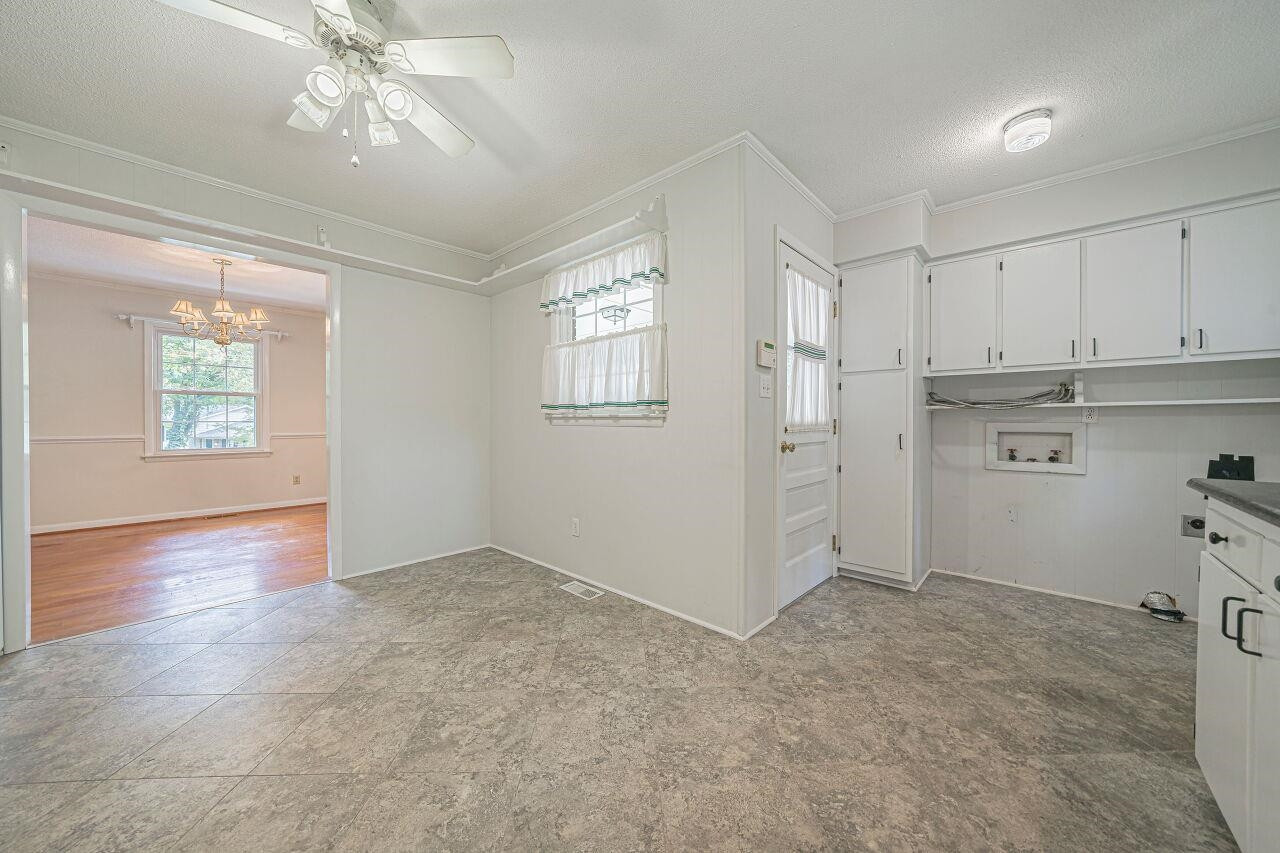 424 Chadwick Drive Raleigh, NC 27609 - Photo 10 of 30 Photo 10