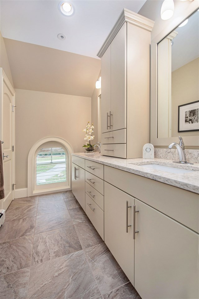 1705 Probert Road, Unit 2 Jackson, MI 49203 - Photo 23 of 36 Photo 23
