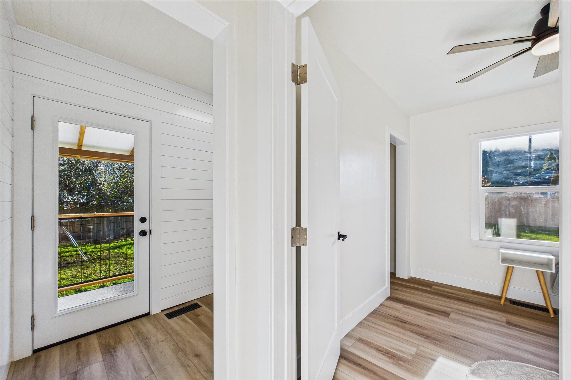 130 First Avenue Rio Dell, CA 95562 - Photo 22 of 43 21-130 First Ave-216