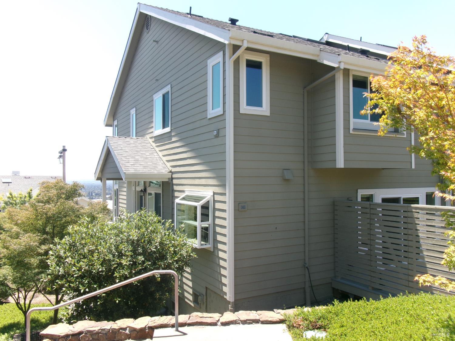 2073 Stonefield Lane Santa Rosa, CA 95403 - Photo 7 of 37