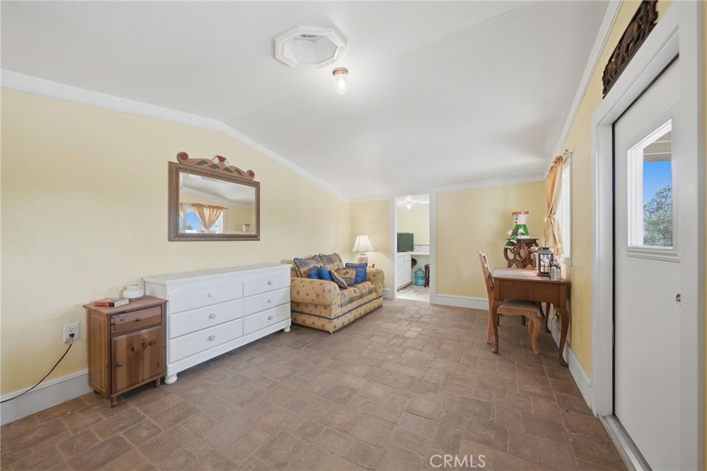 35780 Greer Road Murrieta, CA 92562 - Photo 41 of 56 Main living space of detached casita.