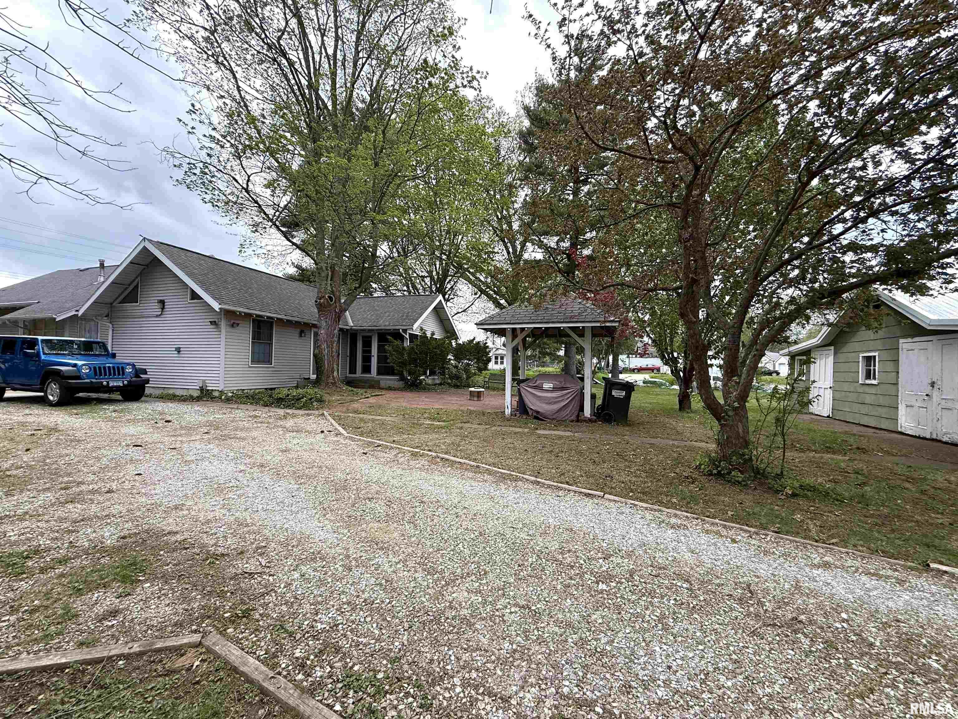 2505 Chestnut Street Quincy, IL 62301 - Photo 29 of 36