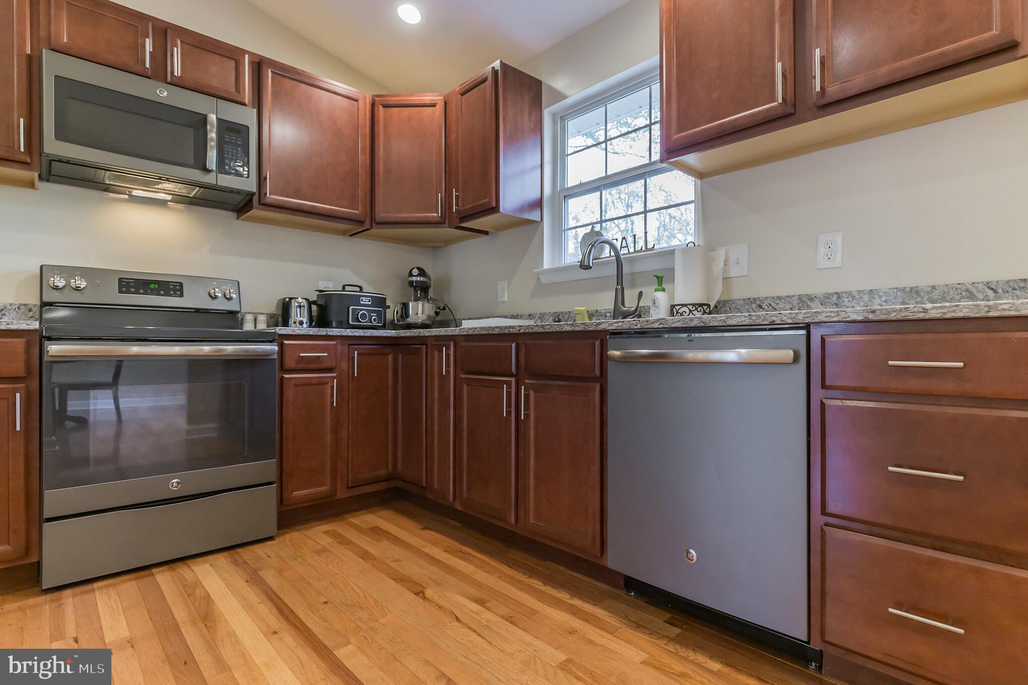 998 Crystal Rock Road Lusby, MD 20657 - Photo 3 of 30