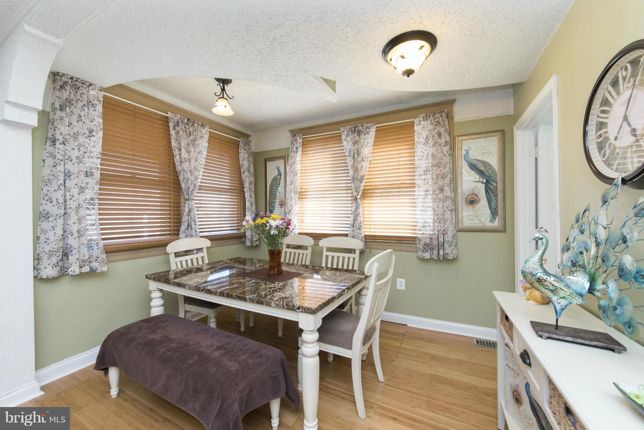 2620 Sparrows Point Road Baltimore, MD 21219 - Photo 11 of 30 Dining Room