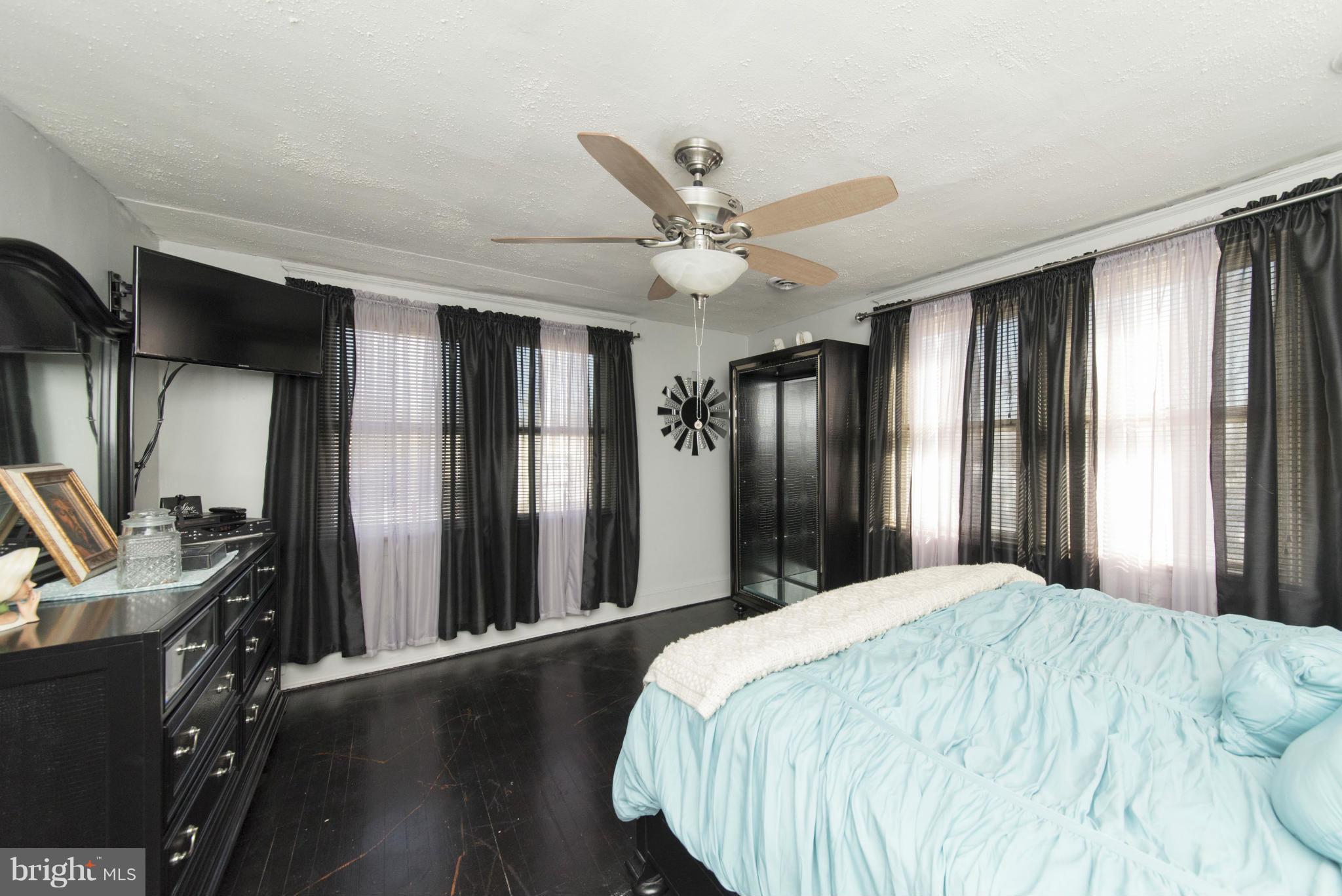 2620 Sparrows Point Road Baltimore, MD 21219 - Photo 20 of 30 Bedroom
