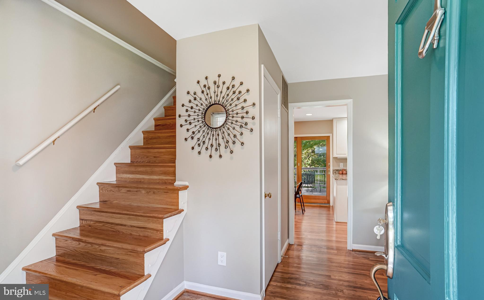8405 Thames Street Springfield, VA 22151 - Photo 3 of 38 Gallery Image 3