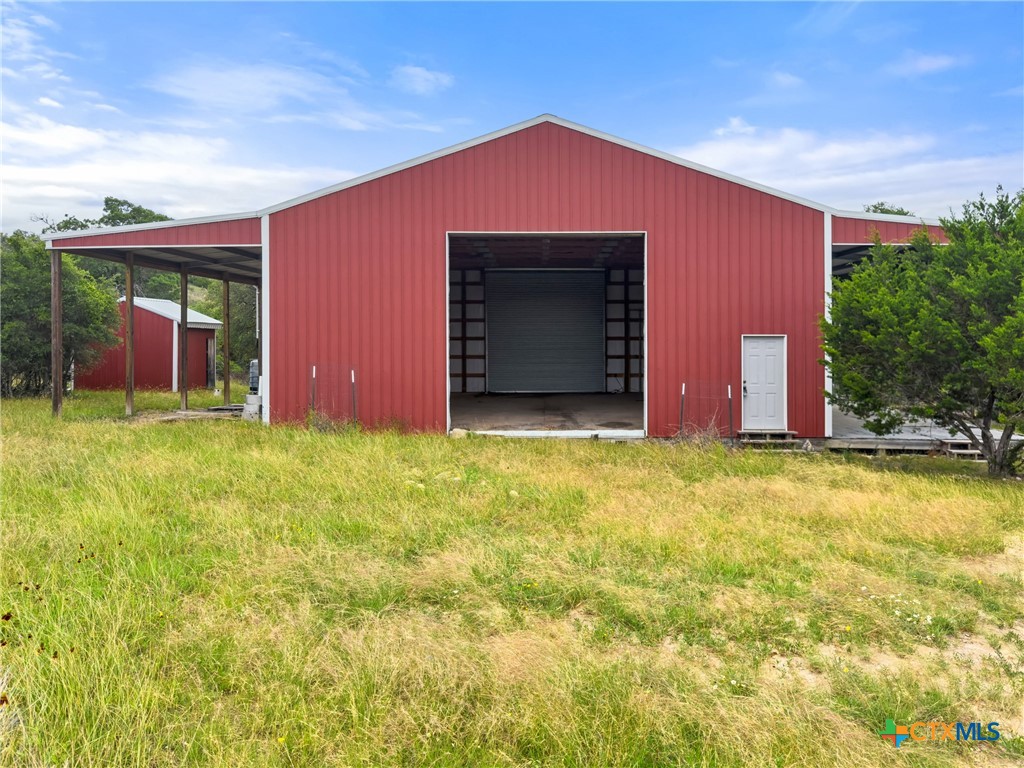 428 Summit Spring Lane Johnson City, TX 78636 - Photo 23 of 33