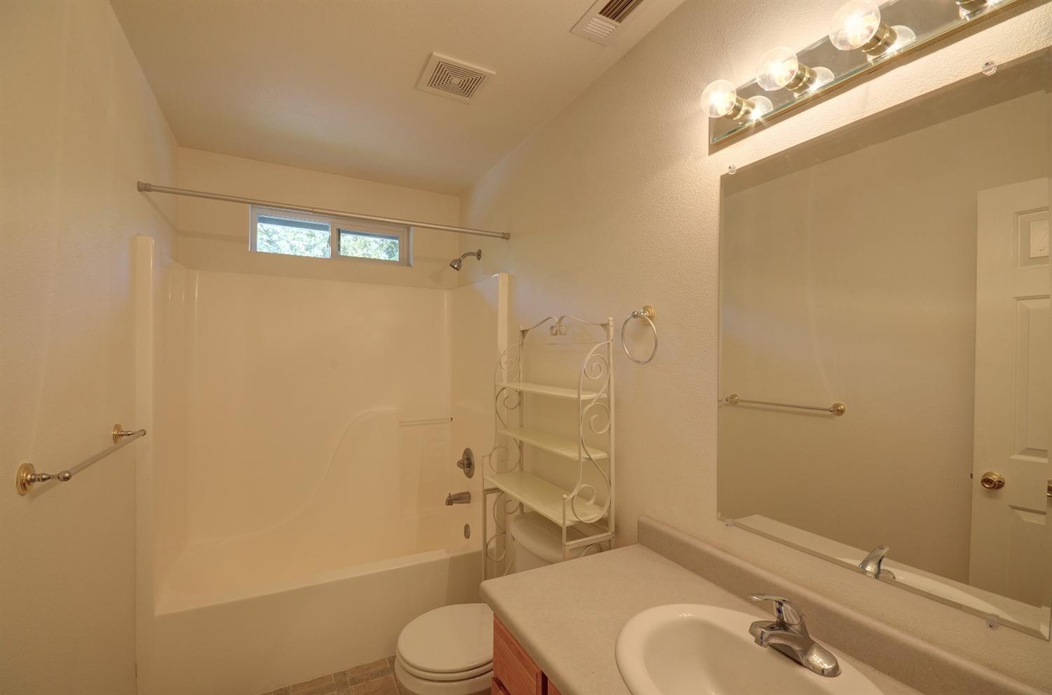 599 West Rapp Road Talent, OR 97540 - Photo 13 of 22 Additional Photo