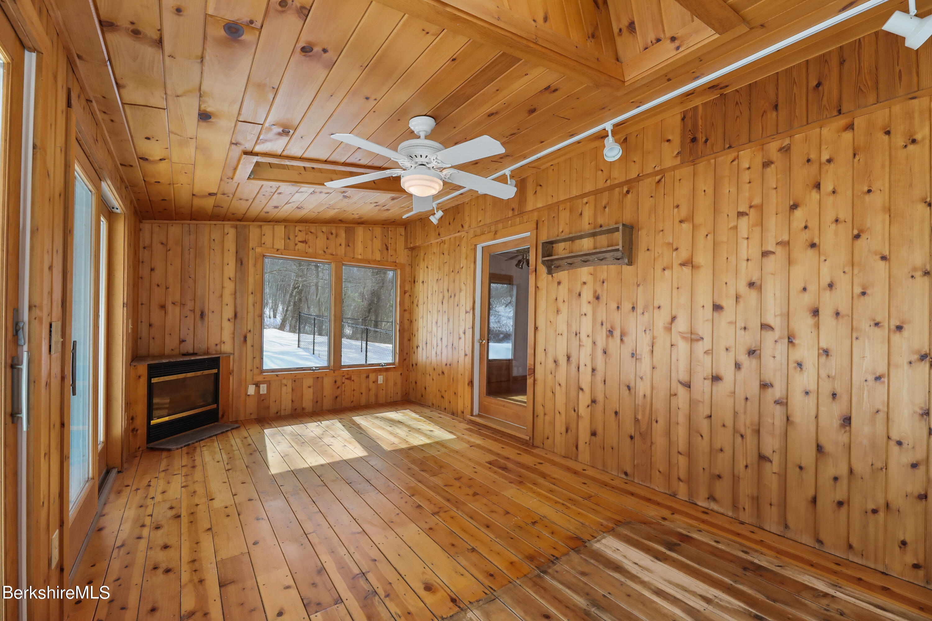 64 Lenox Road West Stockbridge, MA 01266 - Photo 19 of 30 110 Enclosed Porch
