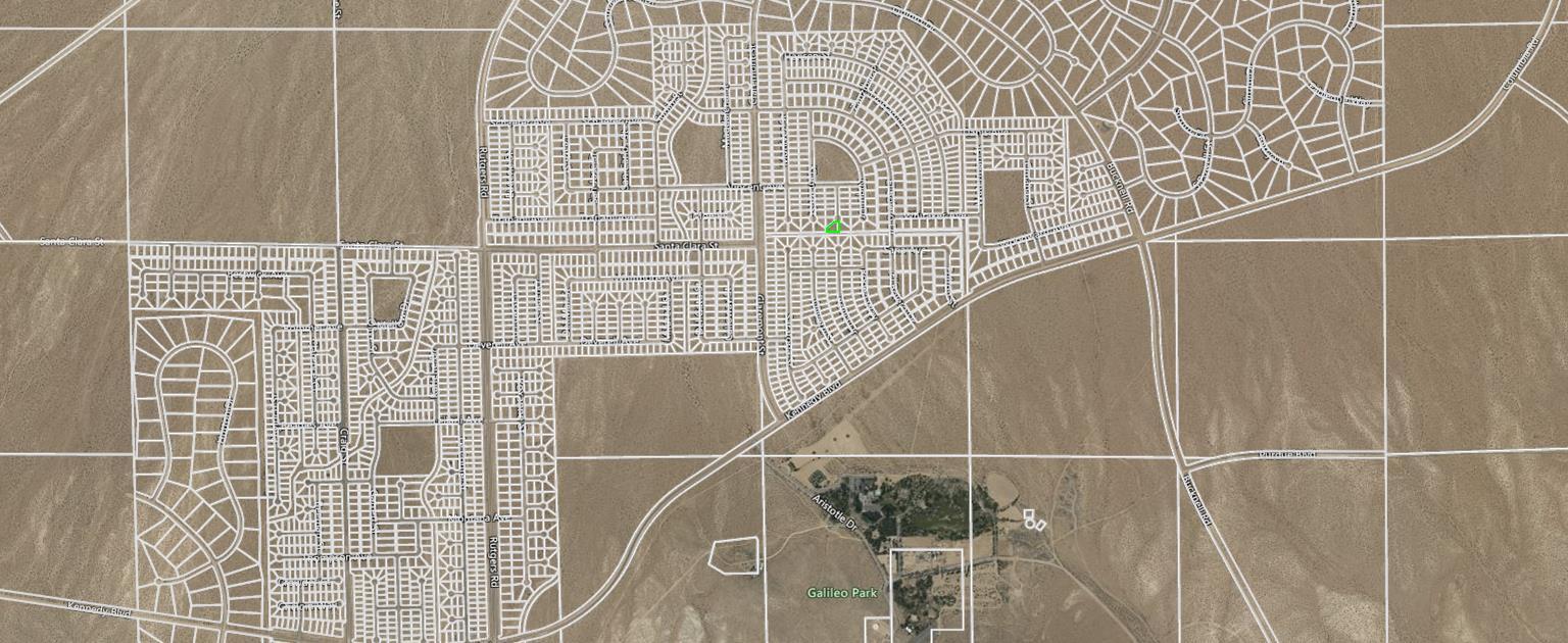 Timlin Way California City, CA 93505 - Photo 7 of 10 a bathroom with a shower