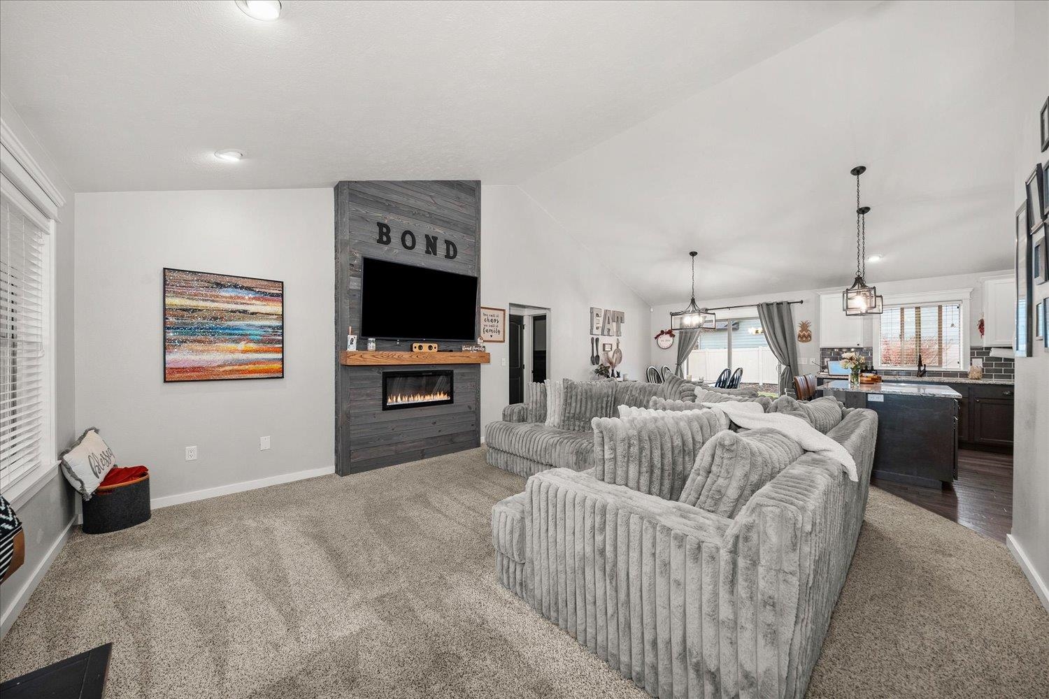 7607 North Lindeke Street Spokane, WA 99208 - Photo 3 of 31