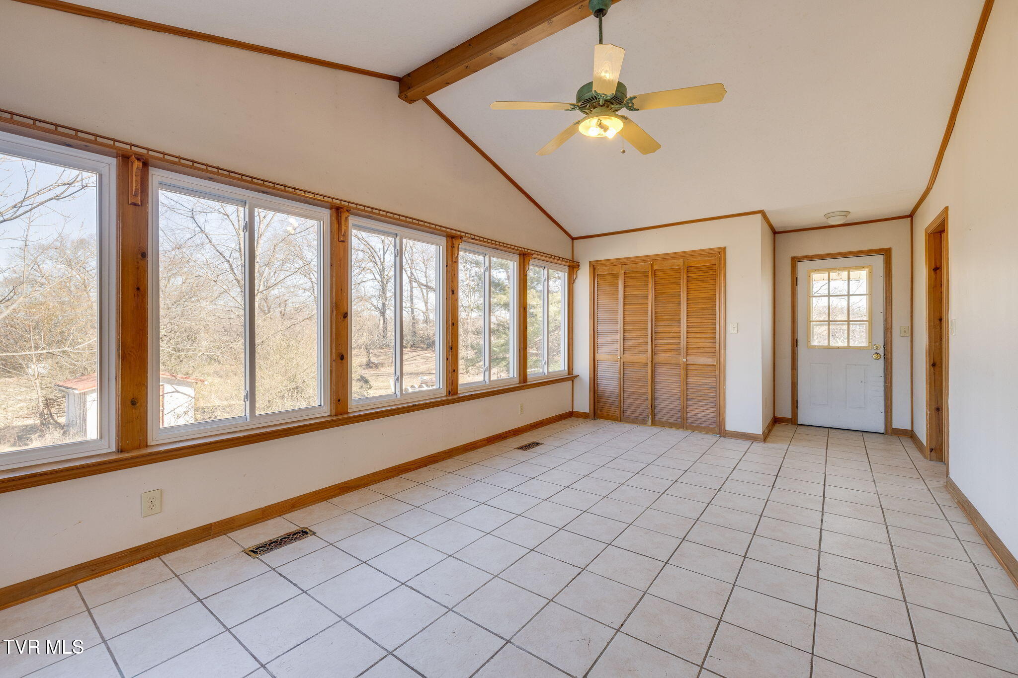 119 Hl Good Road Johnson City, TN 37615 - Photo 7 of 41 024