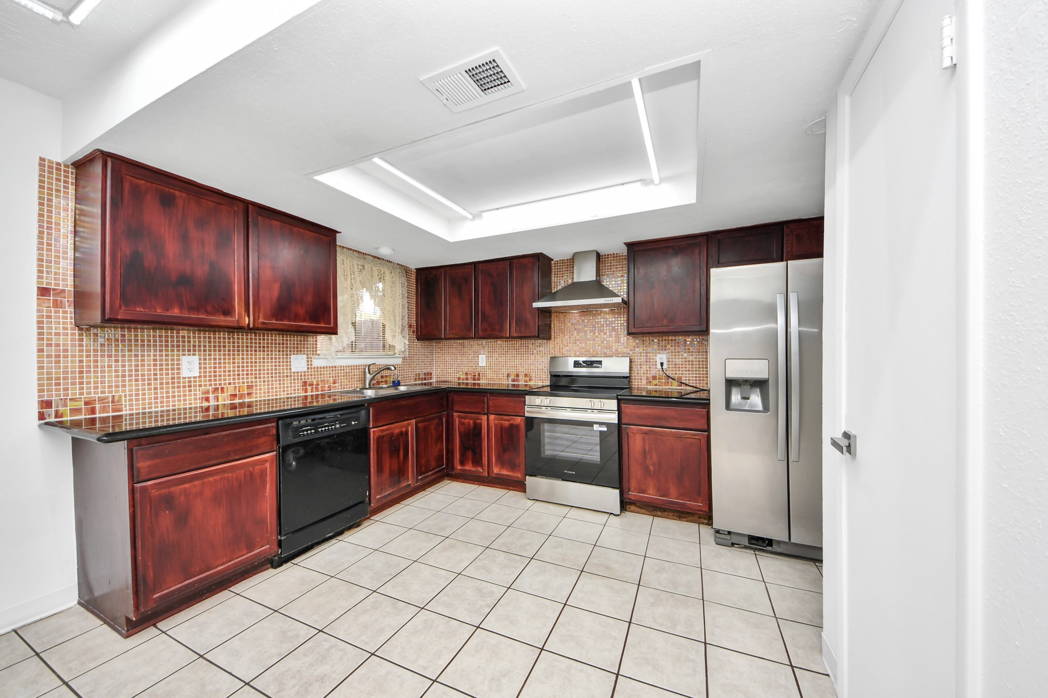 8407 Rivercross Road Houston, TX 77064 - Photo 15 of 40 Gallery Image 15