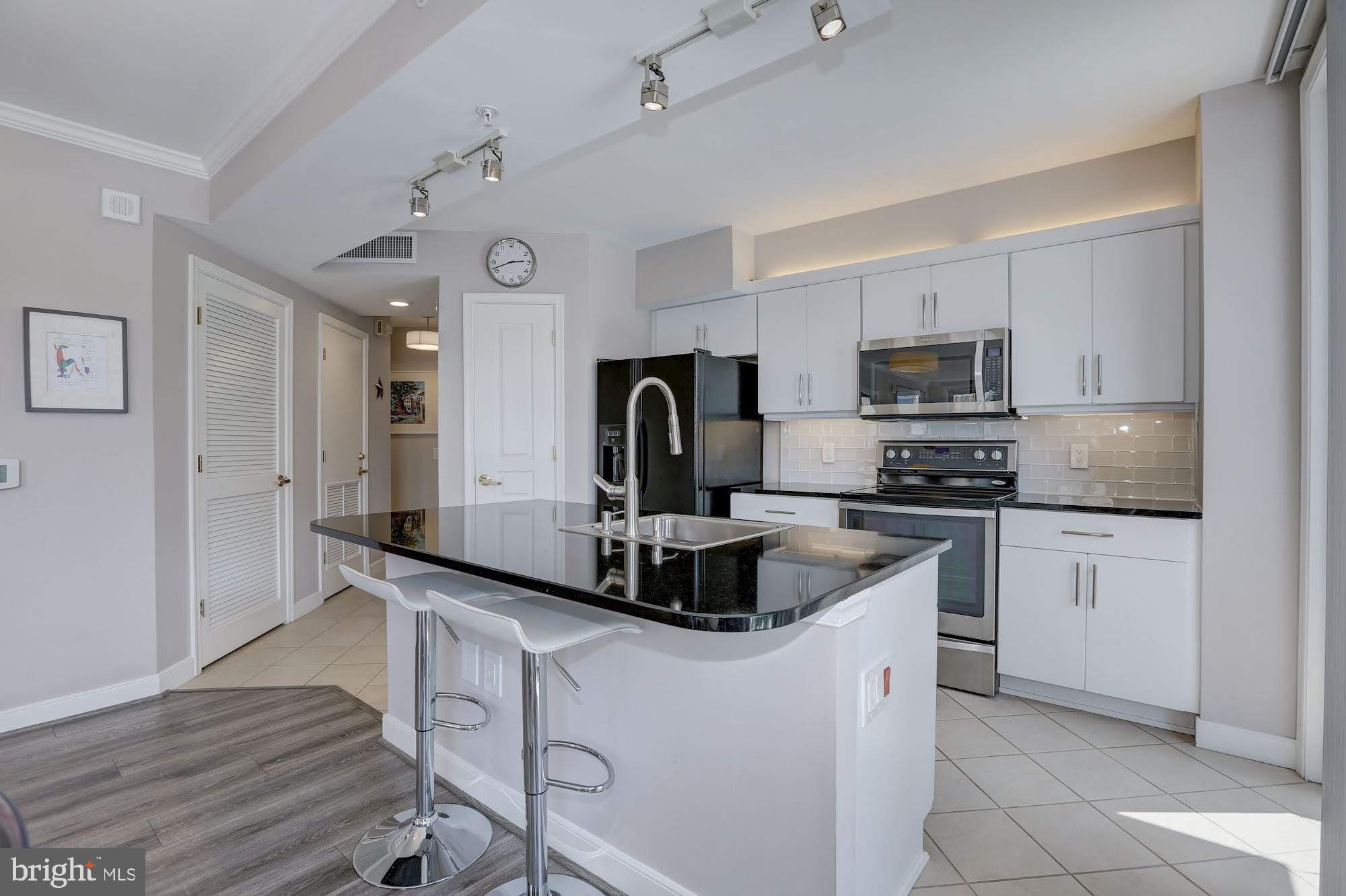 616 E Street Northwest, Unit 718 Washington, DC 20004 - Photo 7 of 90