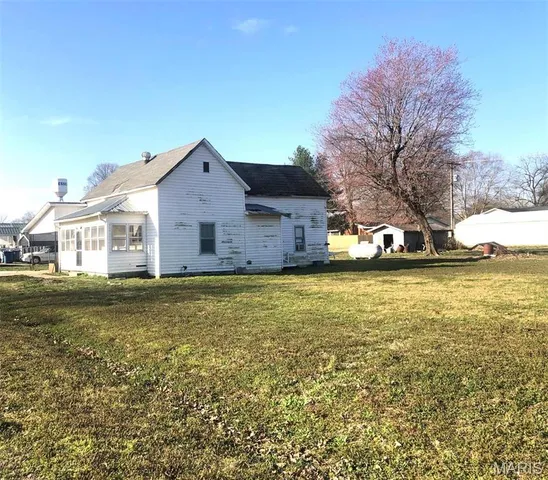 $34,500 | 308 Taylor Street, Essex, MO 63846